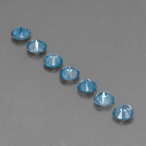 Achetez naturel ct Bleu Zircon gems, Coupe roude, En provenance Cambodge chez GemSelect. En stock, livraison internationale!