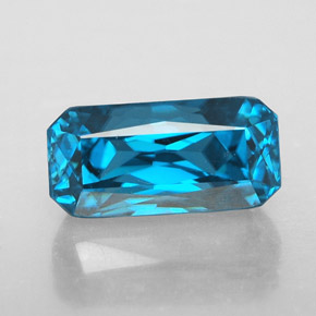 Zircon bleue naturelle taille émeraude, 7,48 ct, IF