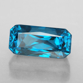 Zircon bleue naturelle taille émeraude, 7,48 ct, IF