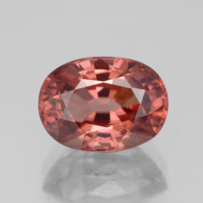 Zircon orange naturelle coupe ovale, 4,43 ct, VVS