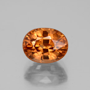 Zircon orange naturelle coupe ovale, 4,07 ct, VVS
