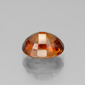 Zircon orange naturelle coupe ovale, 3,48 ct, VVS