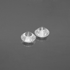 Achetez naturel ct blanc zircon gems, coupe roude, en provenance cambodge chez gemselect. en stock, livraison internationale!
