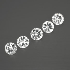 Achetez naturel ct Blanc Zircon gems, Coupe roude, En provenance Cambodge chez GemSelect. En stock, livraison internationale!