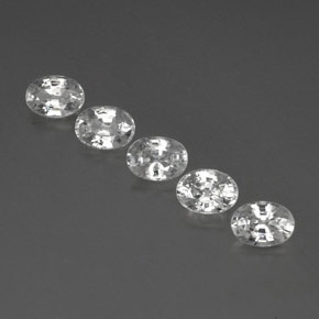 Achetez naturel 6.69ct Blanc Zircon gems, Coupe ovale, En provenance Cambodge chez GemSelect. En stock, livraison internationale!