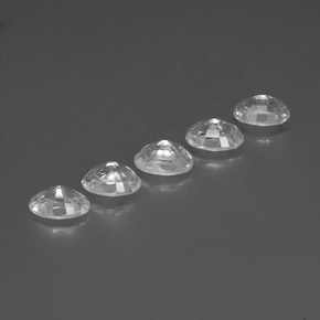 Achetez naturel 6.69ct Blanc Zircon gems, Coupe ovale, En provenance Cambodge chez GemSelect. En stock, livraison internationale!