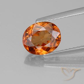 Zircon Orange feu naturelle Coupe ovale, 2.71 ct, VS