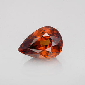 Zircon Orange moyen naturelle En forme de poire, 2.08 ct, VVS