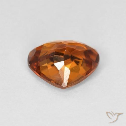 Zircon Orange foncé naturelle En forme de poire, 1.57 ct, VVS-VS