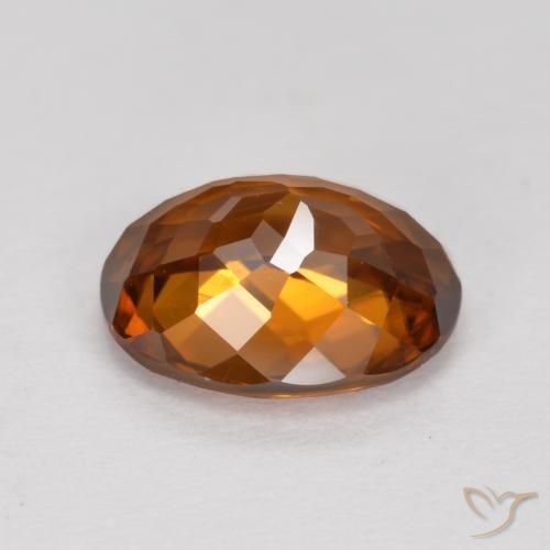 Zircon Orange terre naturelle ovale, 1.66 ct, VVS-VS