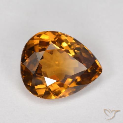 Zircon Orange foncé naturelle En forme de poire, 1.68 ct, VVS