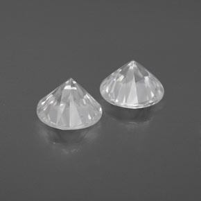 Achetez naturel 2,40ct blanc zircon gems, coupe roude, en provenance cambodge chez gemselect. en stock, livraison internationale!