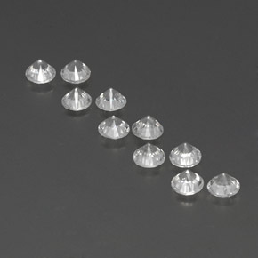 Achetez naturel ct Blanc Zircon gems, Coupe roude, En provenance Cambodge chez GemSelect. En stock, livraison internationale!