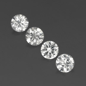Achetez naturel ct Blanc Zircon gems, Coupe roude, En provenance Cambodge chez GemSelect. En stock, livraison internationale!