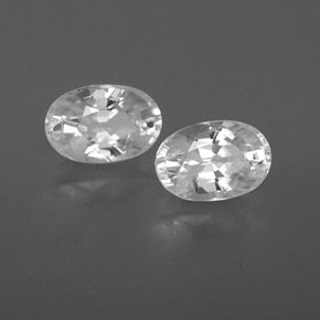 Achetez naturel ct Blanc Zircon gems, Coupe ovale, En provenance Cambodge chez GemSelect. En stock, livraison internationale!