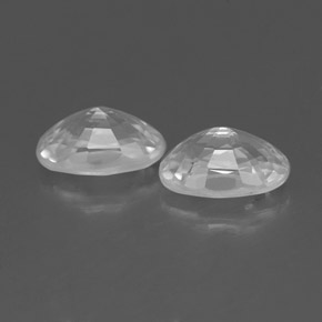Achetez naturel 1,59ct blanc zircon gems, coupe ovale, en provenance cambodge chez gemselect. en stock, livraison internationale!