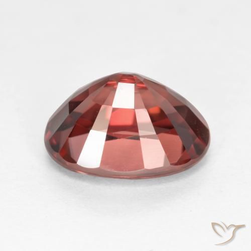 Zircon Rouge merlot naturelle ovale, 2.96 ct, VS