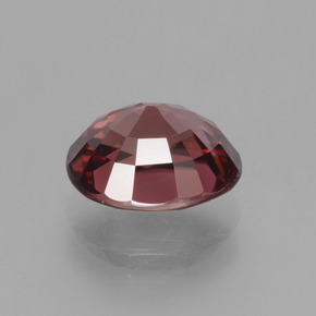 Zircon rouge naturelle coupe ovale, 3,63 ct, VS