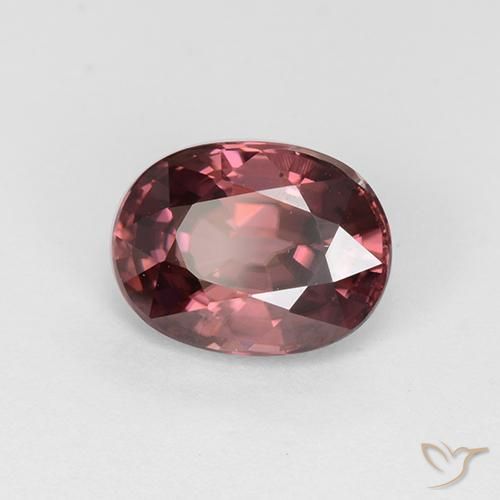 Zircon Rouge merlot naturelle ovale, 3.44 ct, VVS