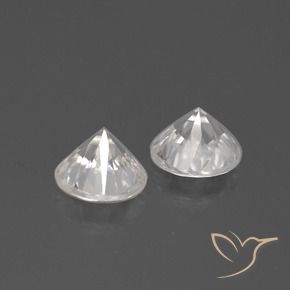 Shop natural 3.22ct Blanc chaud Zircon gems, Tour, from Cambodge at GemSelect. In stock, global shipping!