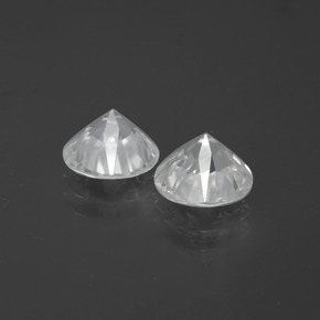 Achetez naturel ct blanc zircon gems, coupe roude, en provenance cambodge chez gemselect. en stock, livraison internationale!
