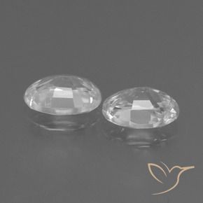 Shop natural 2.30ct Blanc Zircon gems, ovale, from Cambodge at GemSelect. In stock, global shipping!