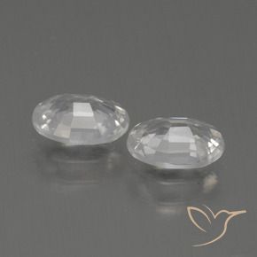 Shop natural 2.15ct Blanc chaud Zircon gems, ovale, from Cambodge at GemSelect. In stock, global shipping!