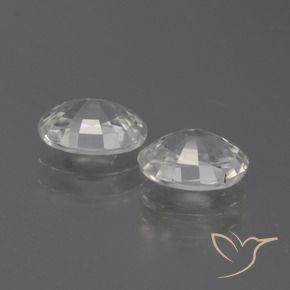 Shop natural 2.46ct Blanc chaud Zircon gems, ovale, from Cambodge at GemSelect. In stock, global shipping!