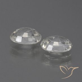 Shop natural 2.45ct Blanc chaud Zircon gems, ovale, from Cambodge at GemSelect. In stock, global shipping!