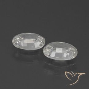 Shop natural 2.31ct Blanc chaud Zircon gems, ovale, from Cambodge at GemSelect. In stock, global shipping!