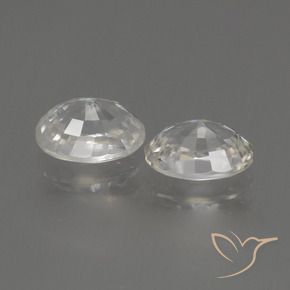 Shop natural 2.70ct Blanc chaud Zircon gems, ovale, from Cambodge at GemSelect. In stock, global shipping!