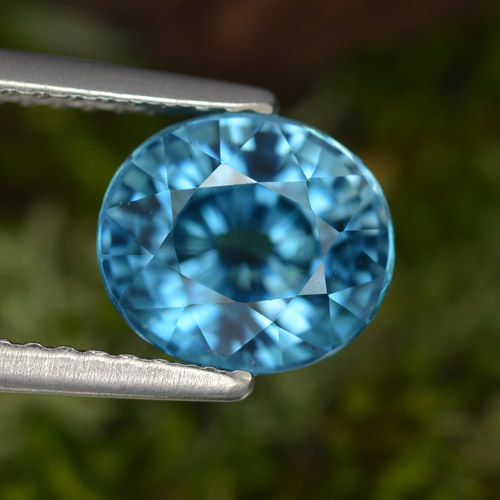 Zircon bleue naturelle coupe ovale, 3,49 ct, VS