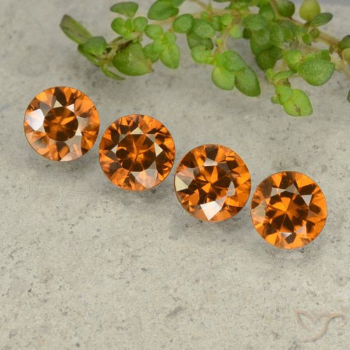 4.24ctw Naturel Orange foncé Zircon, Tour, VVS-VS