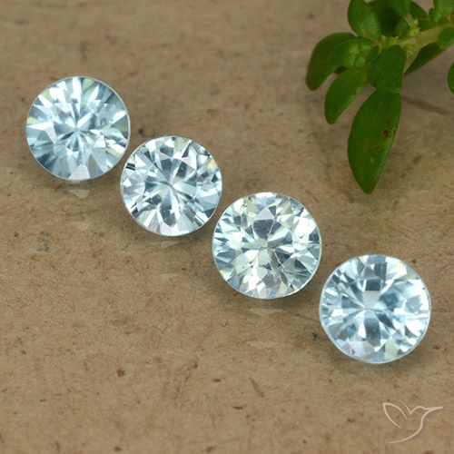 2.08ctw Naturel Bleu clair Zircon, Tour, VVS