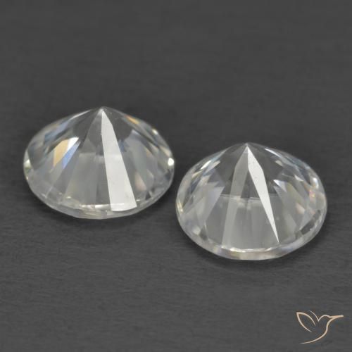 Shop natural 2.39ct Blanc Zircon gems, Tour, from Cambodge at GemSelect. In stock, global shipping!