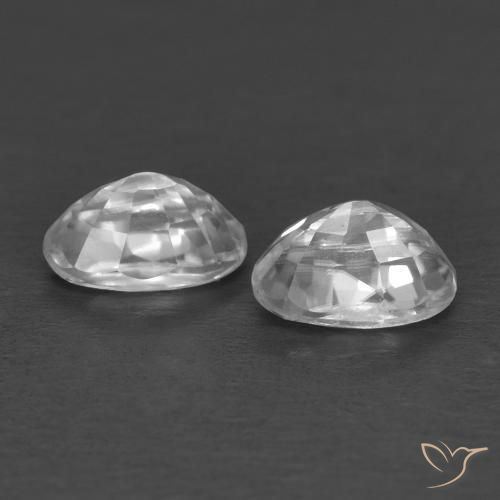 Shop natural 0.94ct Blanc Zircon gems, ovale, from Cambodge at GemSelect. In stock, global shipping!