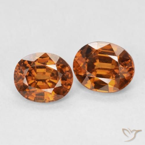 Shop natural 1.96ct Orange foncé Zircon gems, ovale, from Colombie at GemSelect. In stock, global shipping!
