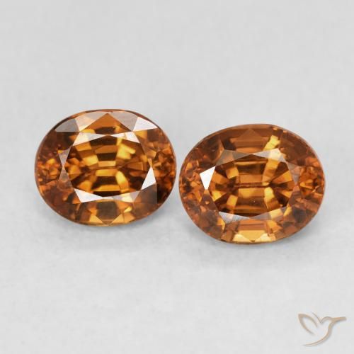 2.22ctw Naturel Medium Dark-Orange Zircon, ovale, VS