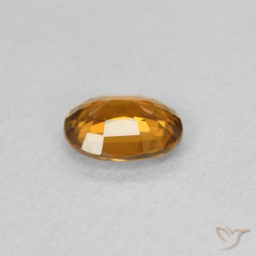 Zircon Orange moyen naturelle ovale, 0.50 ct, VVS-VS