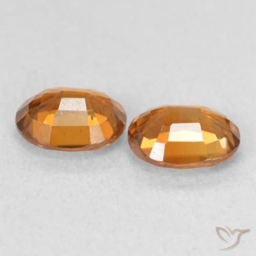 Shop natural 1.20ct Orange moyen Zircon gems, ovale, from Colombie at GemSelect. In stock, global shipping!