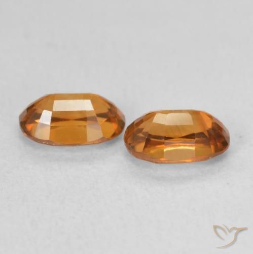 Shop natural 1.66ct Orange moyen Zircon gems, ovale, from Colombie at GemSelect. In stock, global shipping!