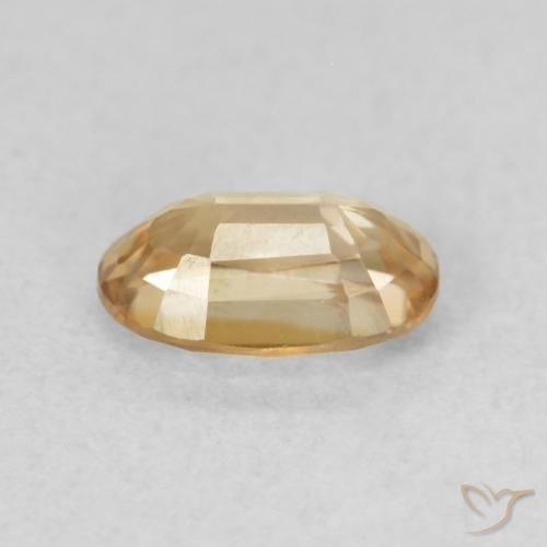 Zircon Doré pêche léger naturelle ovale, 0.70 ct, VVS-VS