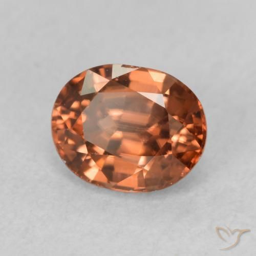 Zircon Orange foncé naturelle ovale, 0.94 ct, VVS-VS