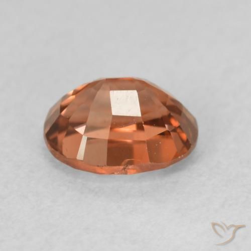 Zircon Orange foncé naturelle ovale, 0.94 ct, VVS-VS