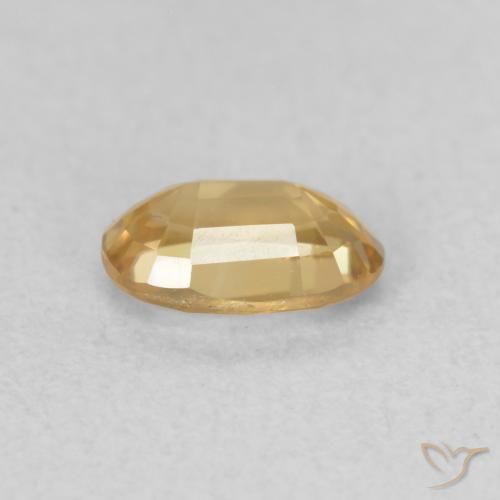 Zircon Or naturelle ovale, 0.71 ct, VVS-VS