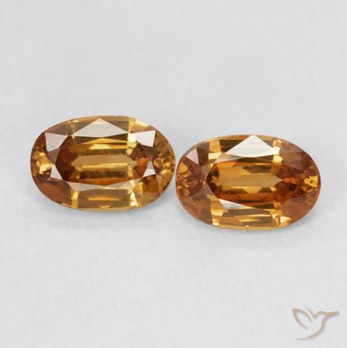 1.47ctw Naturel Orange moyen Zircon, ovale, VVS