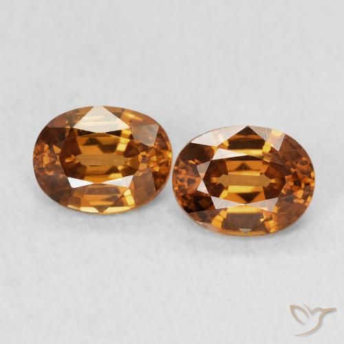 1.21ctw Naturel Orange foncé Zircon, ovale, VVS