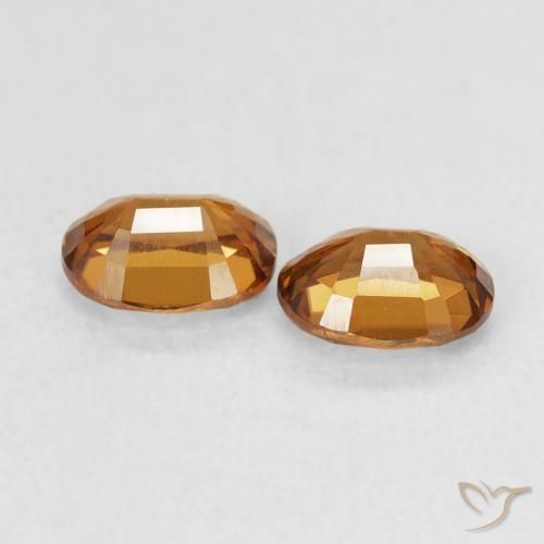 Shop natural 1.23ct Orange moyen Zircon gems, ovale, from Colombie at GemSelect. In stock, global shipping!