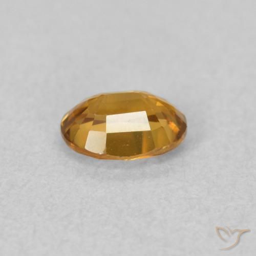 Zircon Or moyen naturelle ovale, 0.55 ct, VVS