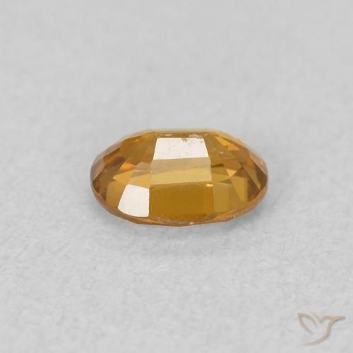 Zircon Brun doré naturelle ovale, 0.61 ct, VVS